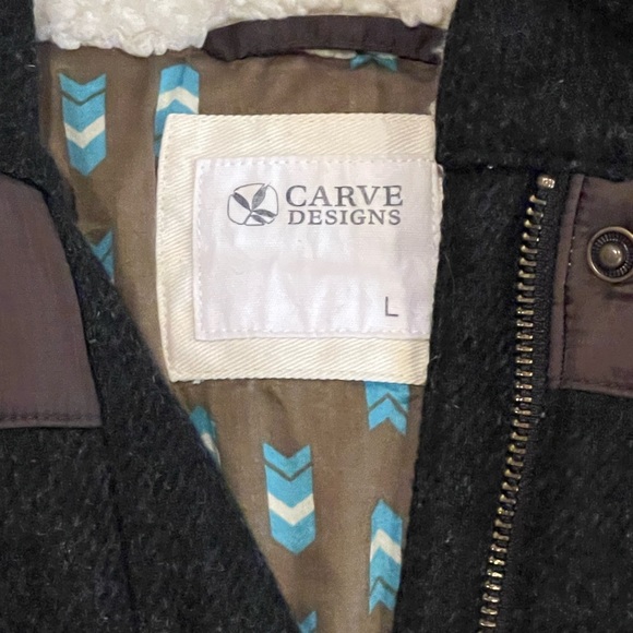 Carve Designs jacket. Women’s Large - Picture 2 of 2
